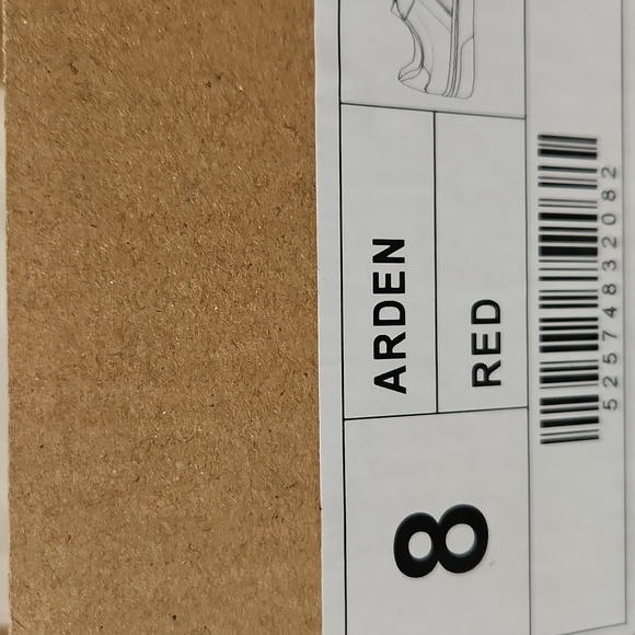 Journee Arden White and Red Sneakers with Silver Zipper Sides Womens Size 8 - Picture 11 of 11